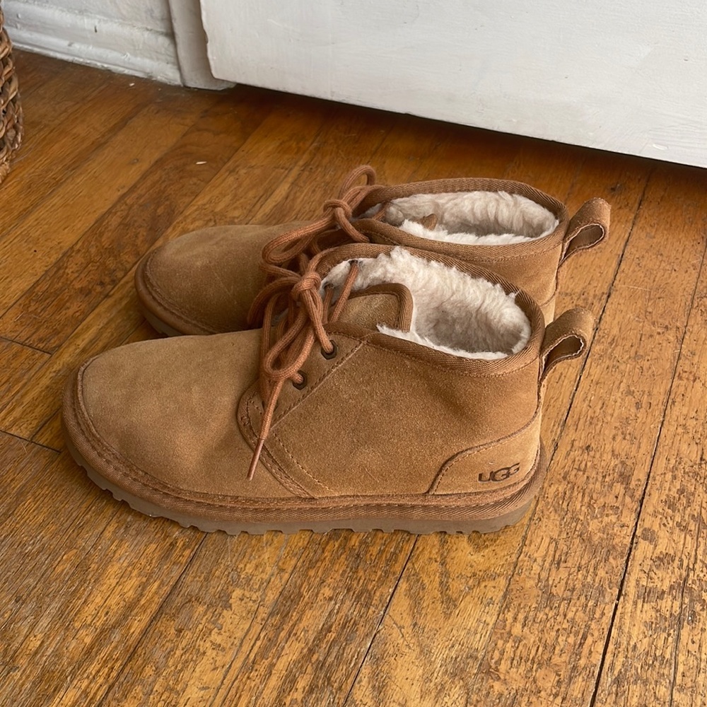 UGG Neumel boots